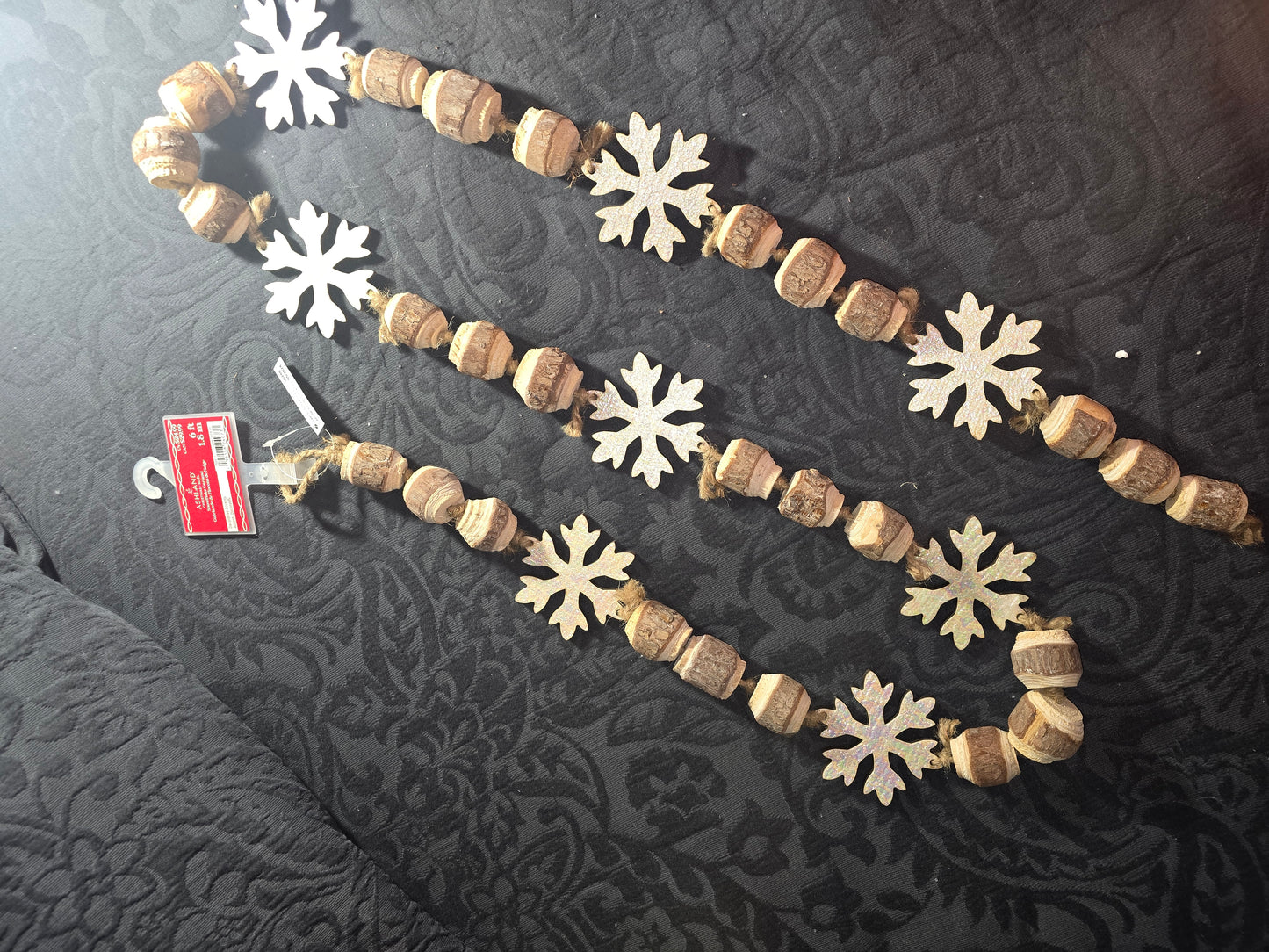 Ashland Wood Snowflake Garland