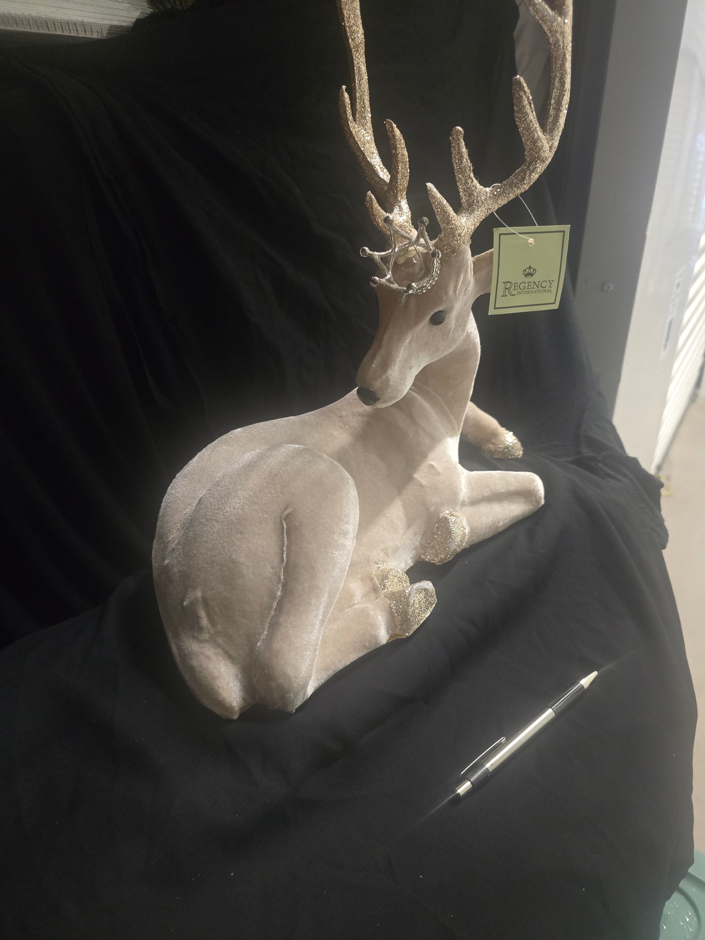 Regency 19inch "Velvet Jewels, Sweet Dreams" Reindeer Set