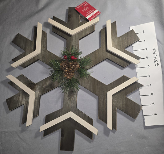 Ashland Holiday Pines Wall Decor